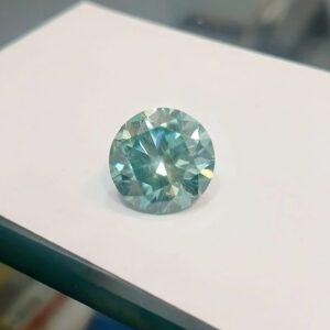 10 carat Moissanite