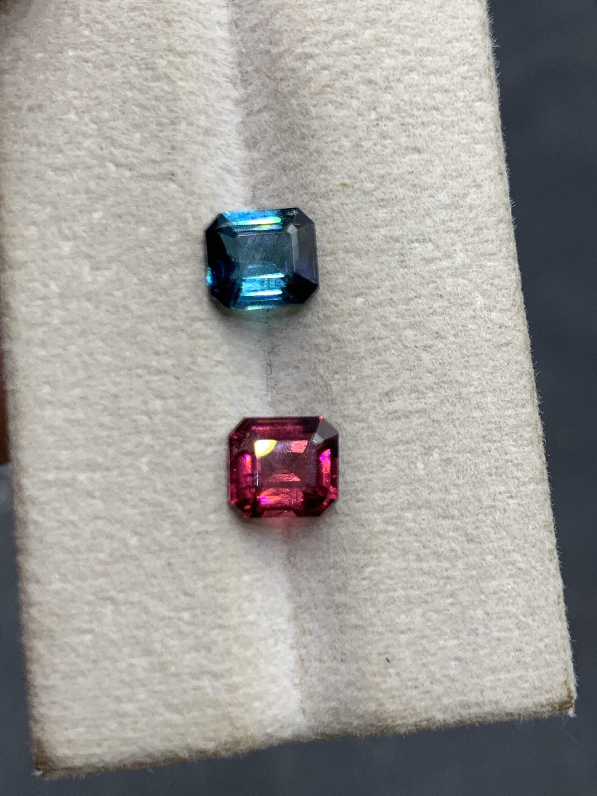 Natural Tourmaline Reverse Pair 2.45 Ct | Teal Blue & Pink Red | Emerald Cut | Afghanistan | Eye Clean - Image 3