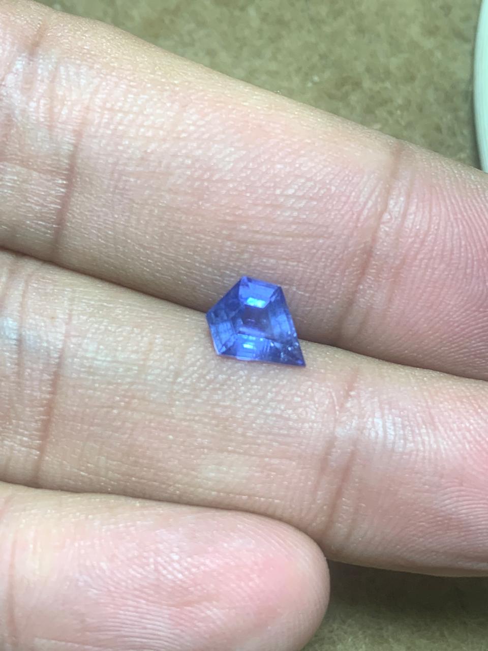 Premium Sri Lankan Blue Sapphire 2 Ct - Image 5