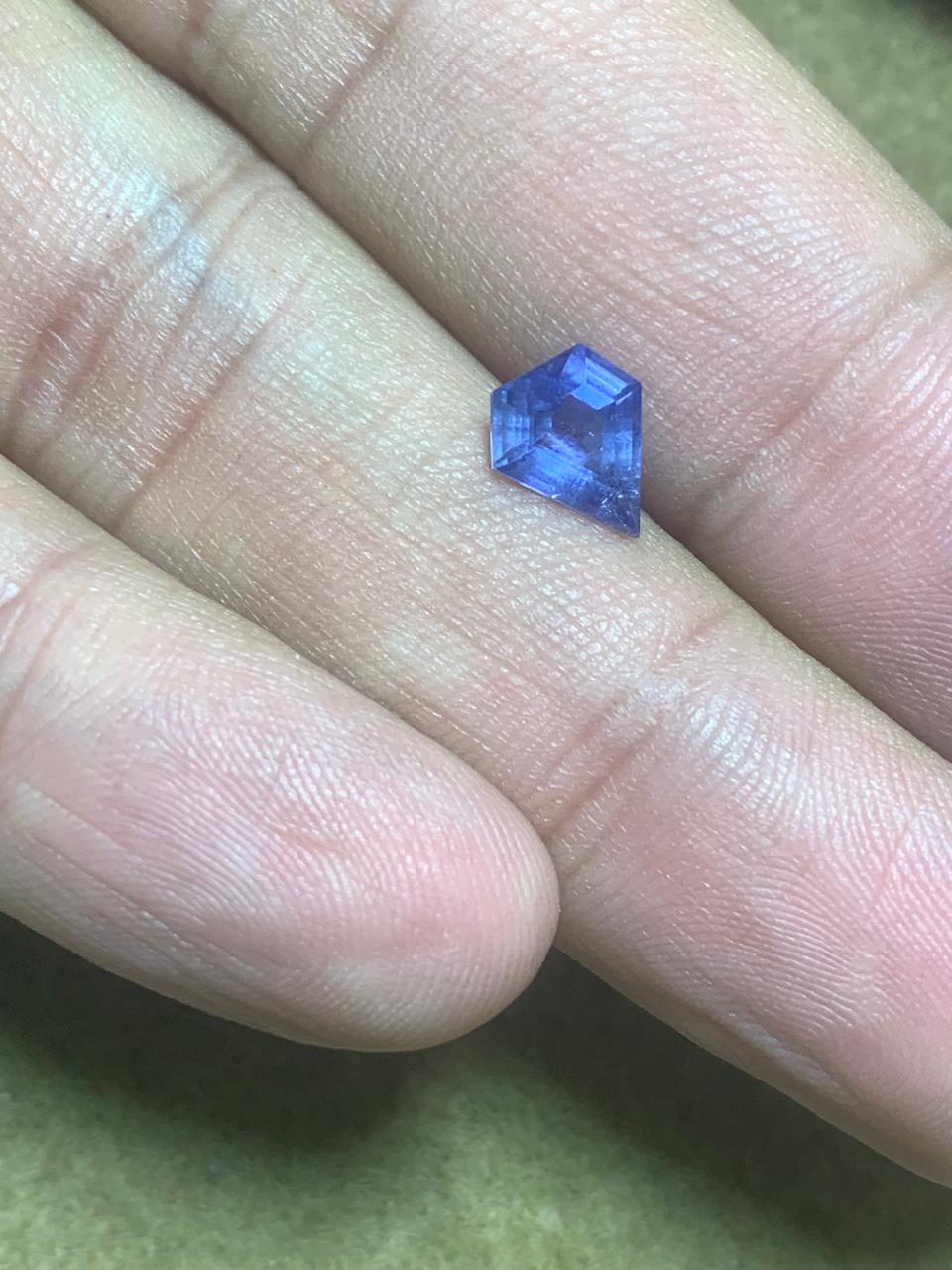 Premium Sri Lankan Blue Sapphire 2 Ct - Image 6