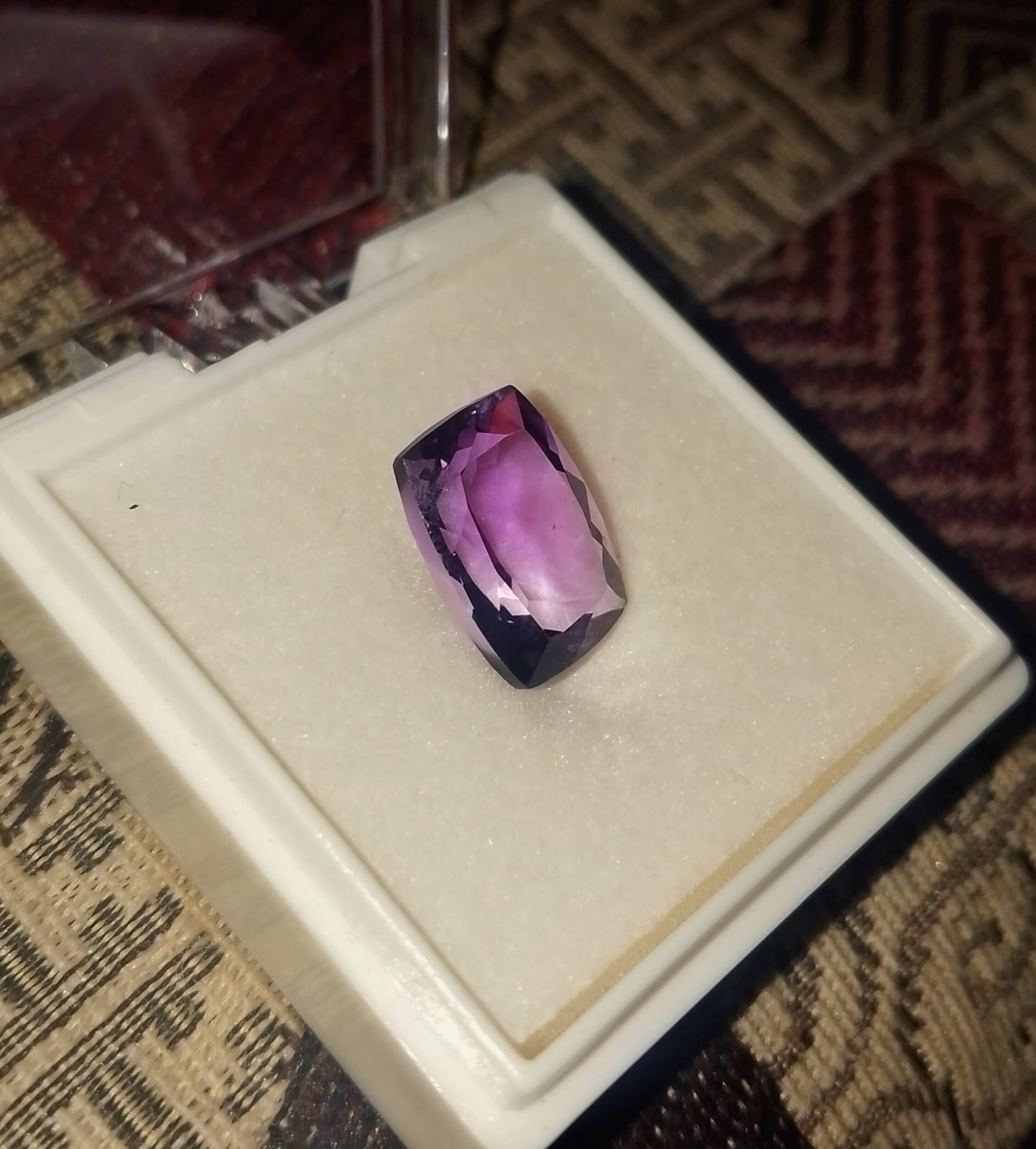 Elegant 7.30 Ct Amethyst - Image 3