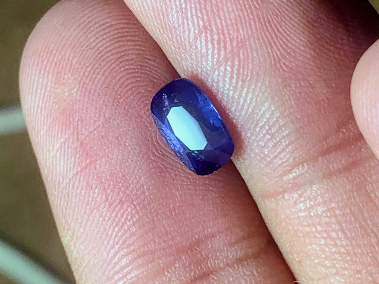Sri Lankan Blue Sapphire 2.10 carat - Image 2