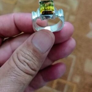 9.5 Carat natural Tourmaline