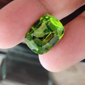 Natural Peridot – 12.45 Ct