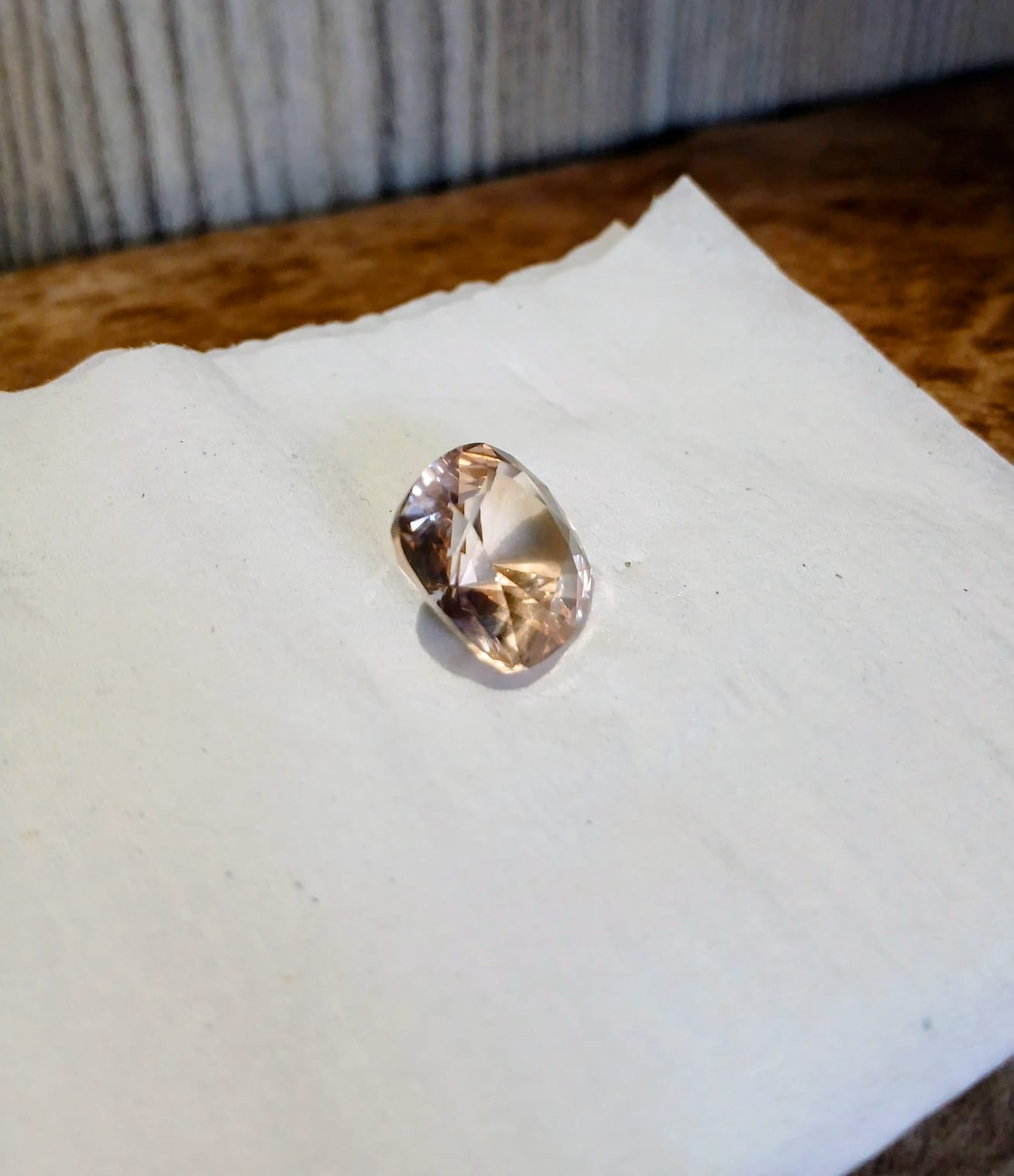 Magnificent 15 Ct Natural Katlang Topaz - Image 2