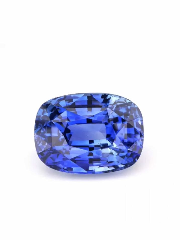 Exceptional Natural Sri Lankan Sapphire - Image 3