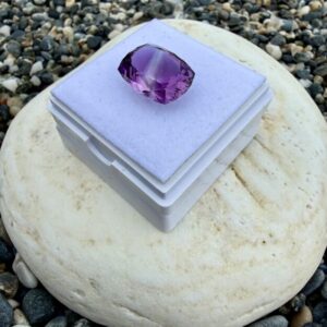 Amethyst 10.870ct