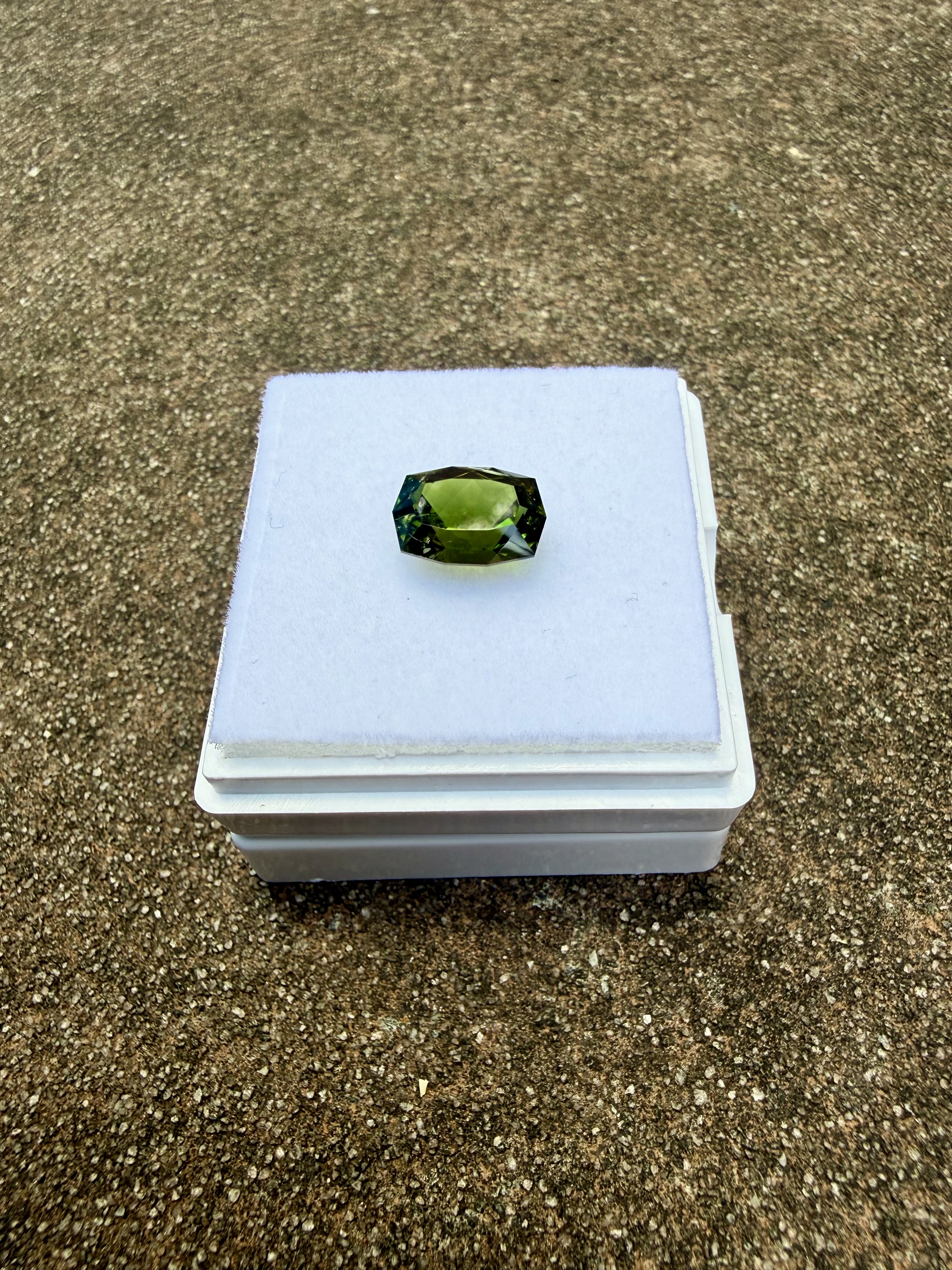 Rich Green Tourmaline 4.260ct - Image 2